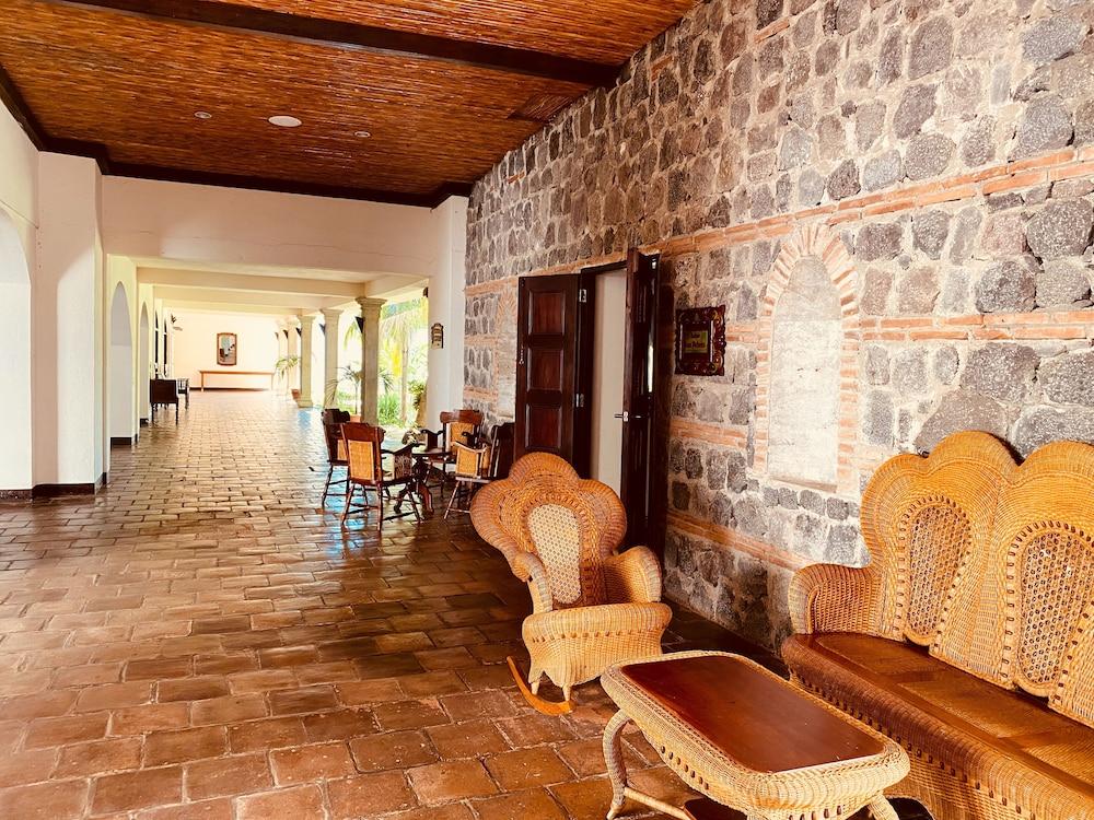 Hotel El Internacional Granada Buitenkant foto